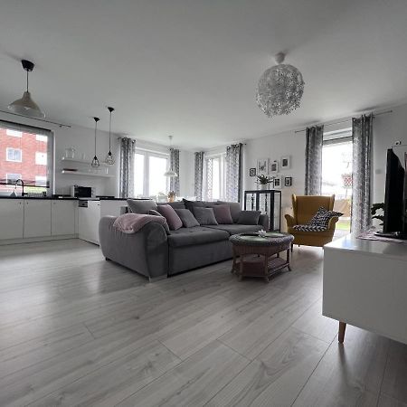 Apartament Z Tarasem Na Osiedlu Rakownica Jelenia Gora Ngoại thất bức ảnh