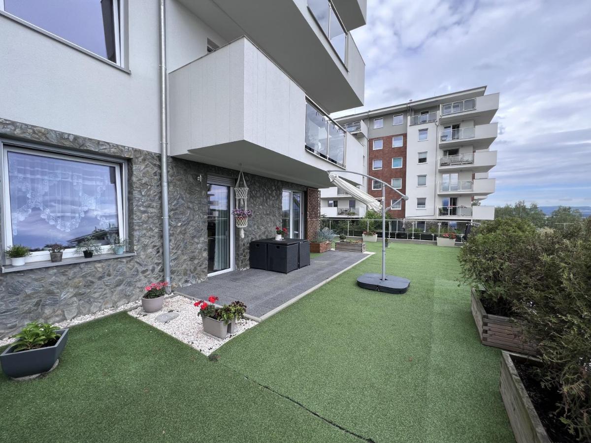 Apartament Z Tarasem Na Osiedlu Rakownica Jelenia Gora Ngoại thất bức ảnh